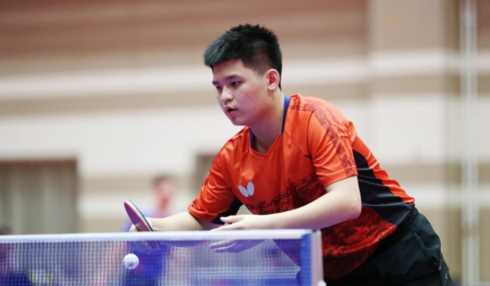 俱乐部的深 俱乐部的深